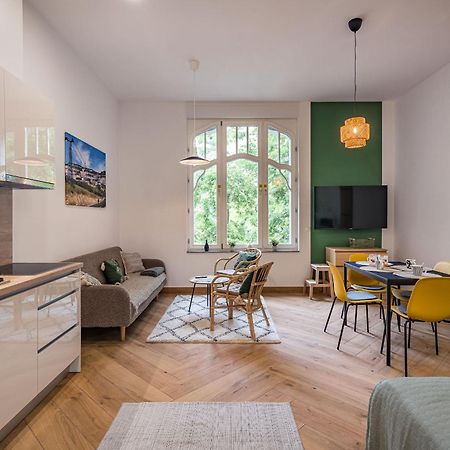 Stafetahaz Apartmanok Vác Exterior photo