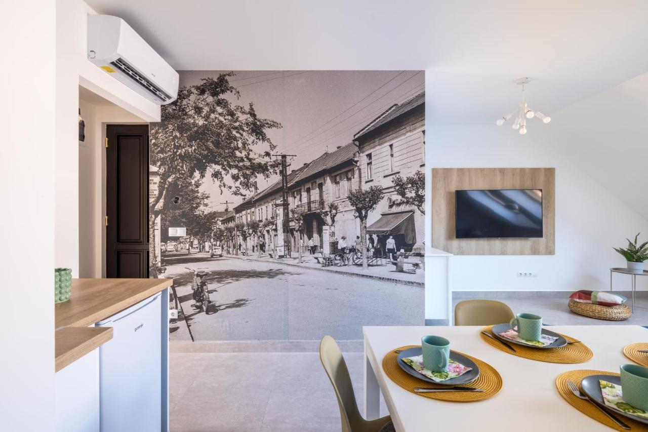 Stafetahaz Apartmanok Vác Exterior photo