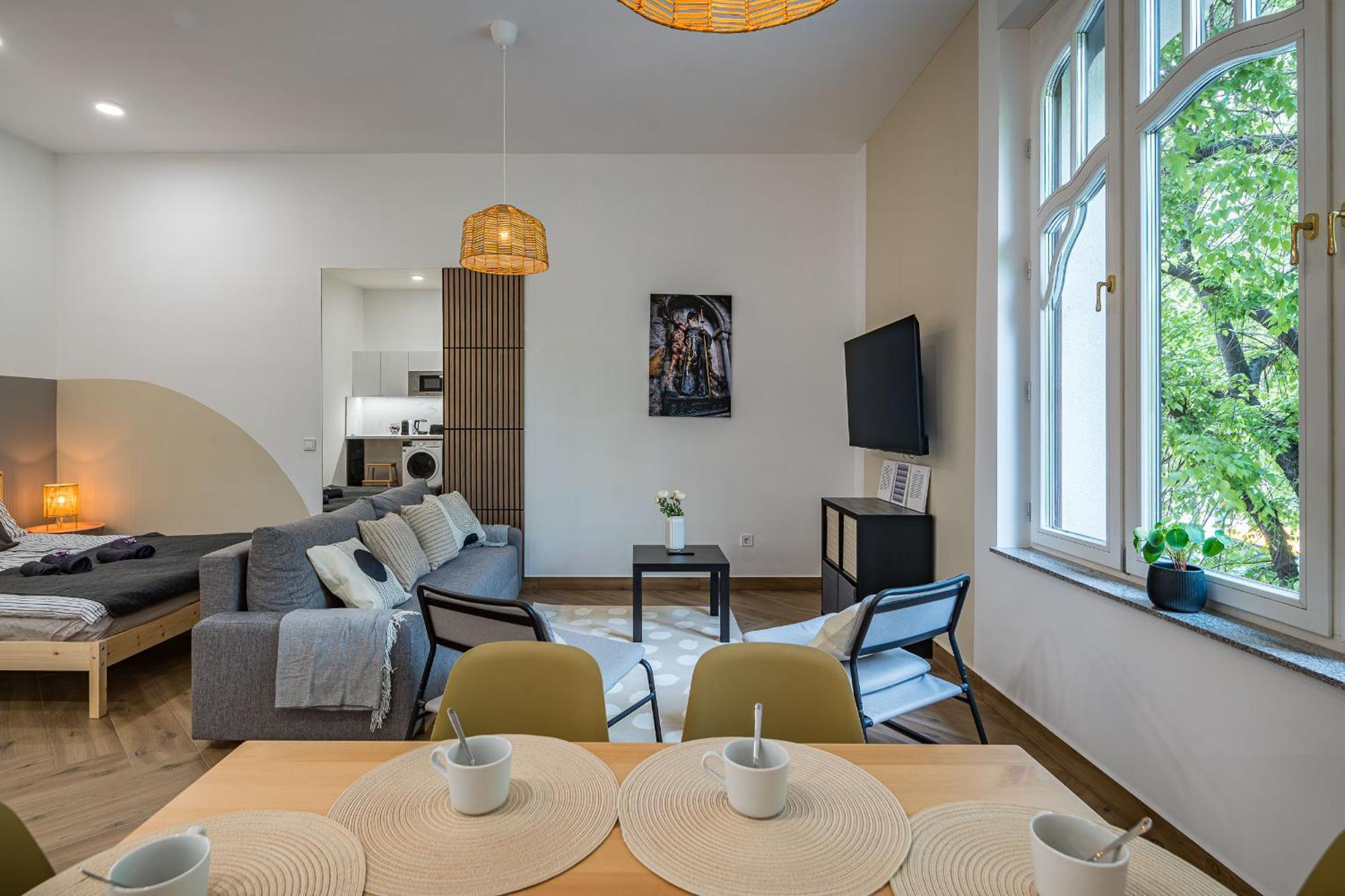 Stafetahaz Apartmanok Vác Exterior photo