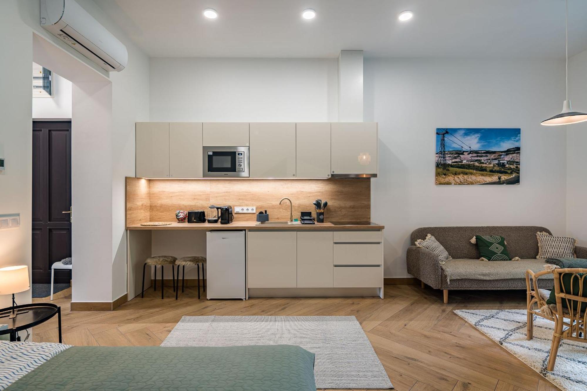 Stafetahaz Apartmanok Vác Exterior photo
